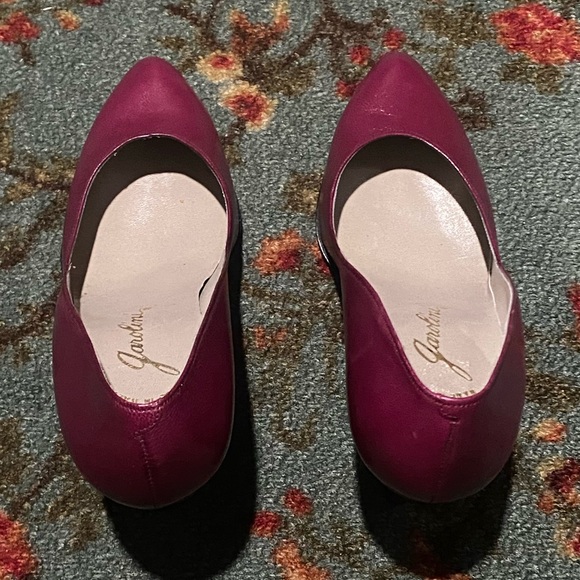 Vintage Garolini burgundy pumps - Picture 4 of 4